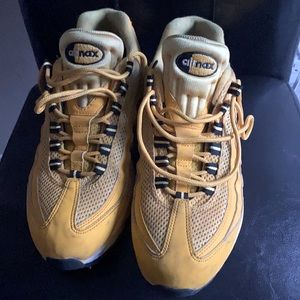 NIKE AIR MAX 95